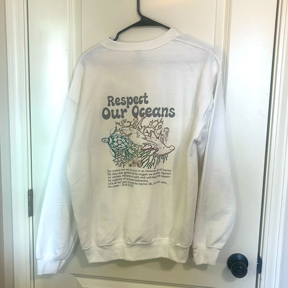 White crewneck, back print!